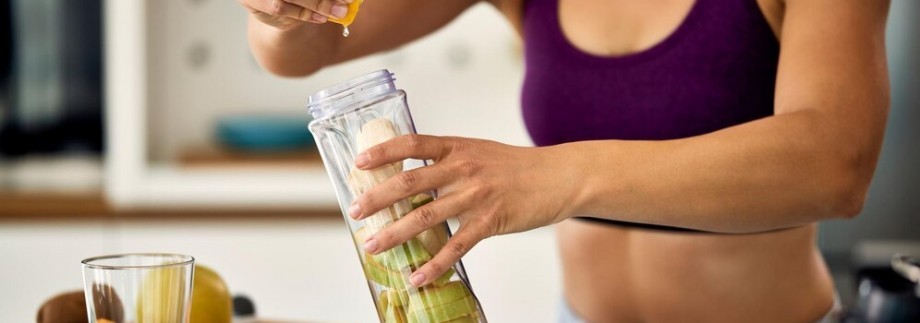 Should I eat or drink before my race?